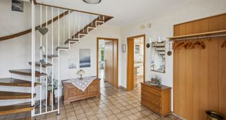 von_poll_real_estate_property_25205023_image_7
