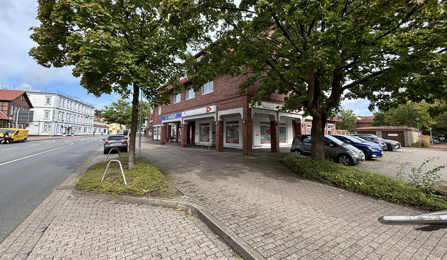 Straßenansicht