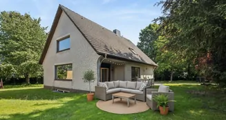 von_poll_real_estate_property_25205022_image_0