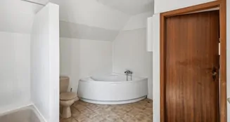 von_poll_real_estate_property_25205022_image_17