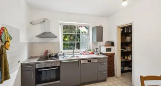 von_poll_real_estate_property_25205019_image_4