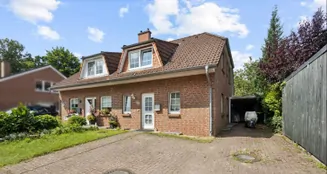 von_poll_real_estate_property_25205019_image_0