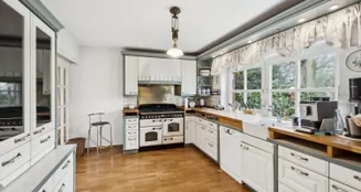 von_poll_real_estate_property_25205052_image_8