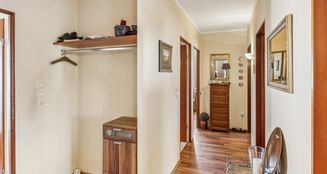 von_poll_real_estate_property_25205036_image_3