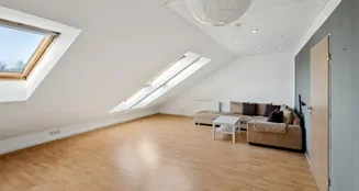 von_poll_real_estate_property_25205040_image_12