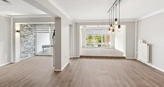 von_poll_real_estate_property_25205040_image_5