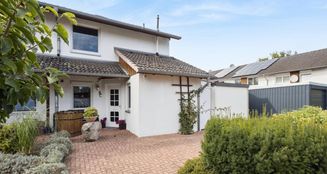 von_poll_real_estate_property_25205038_image_0
