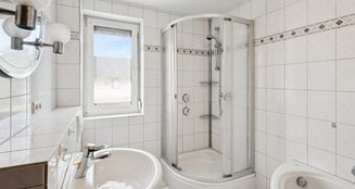 von_poll_real_estate_property_25205038_image_18