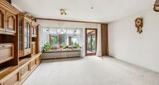 von_poll_real_estate_property_25205044_image_8