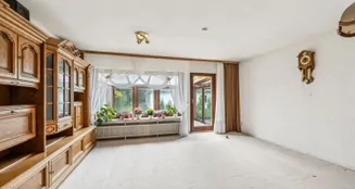 von_poll_real_estate_property_25205044_image_8