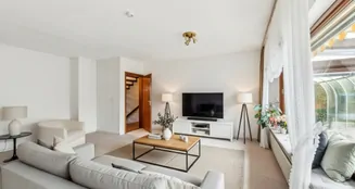 von_poll_real_estate_property_25205044_image_7