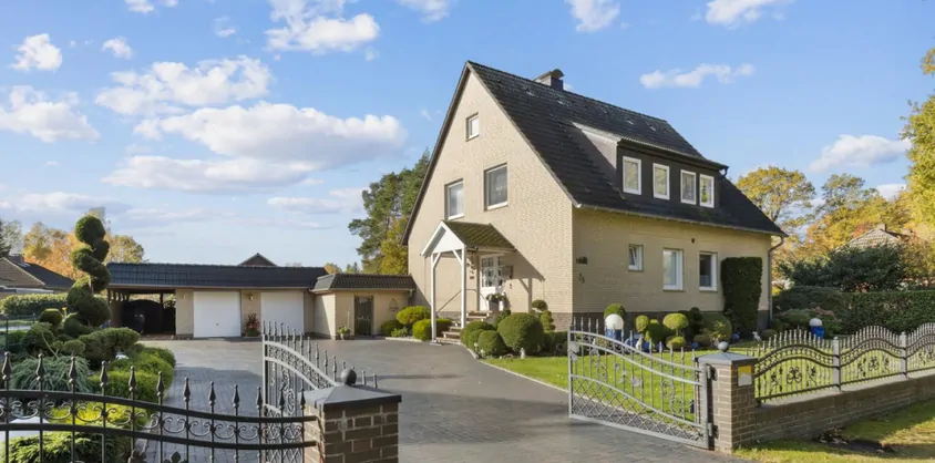 von Poll Immobilien GmbH