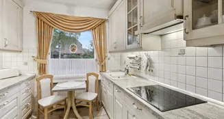 von_poll_real_estate_property_25205046_image_12