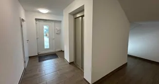 von_poll_real_estate_property_25205217_image_4