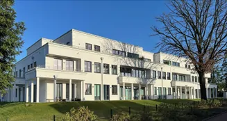 von_poll_real_estate_property_25205200_18_image_0