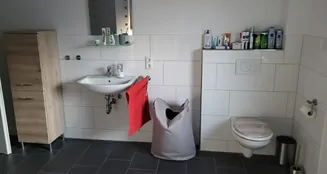 von_poll_real_estate_property_25205228_image_2