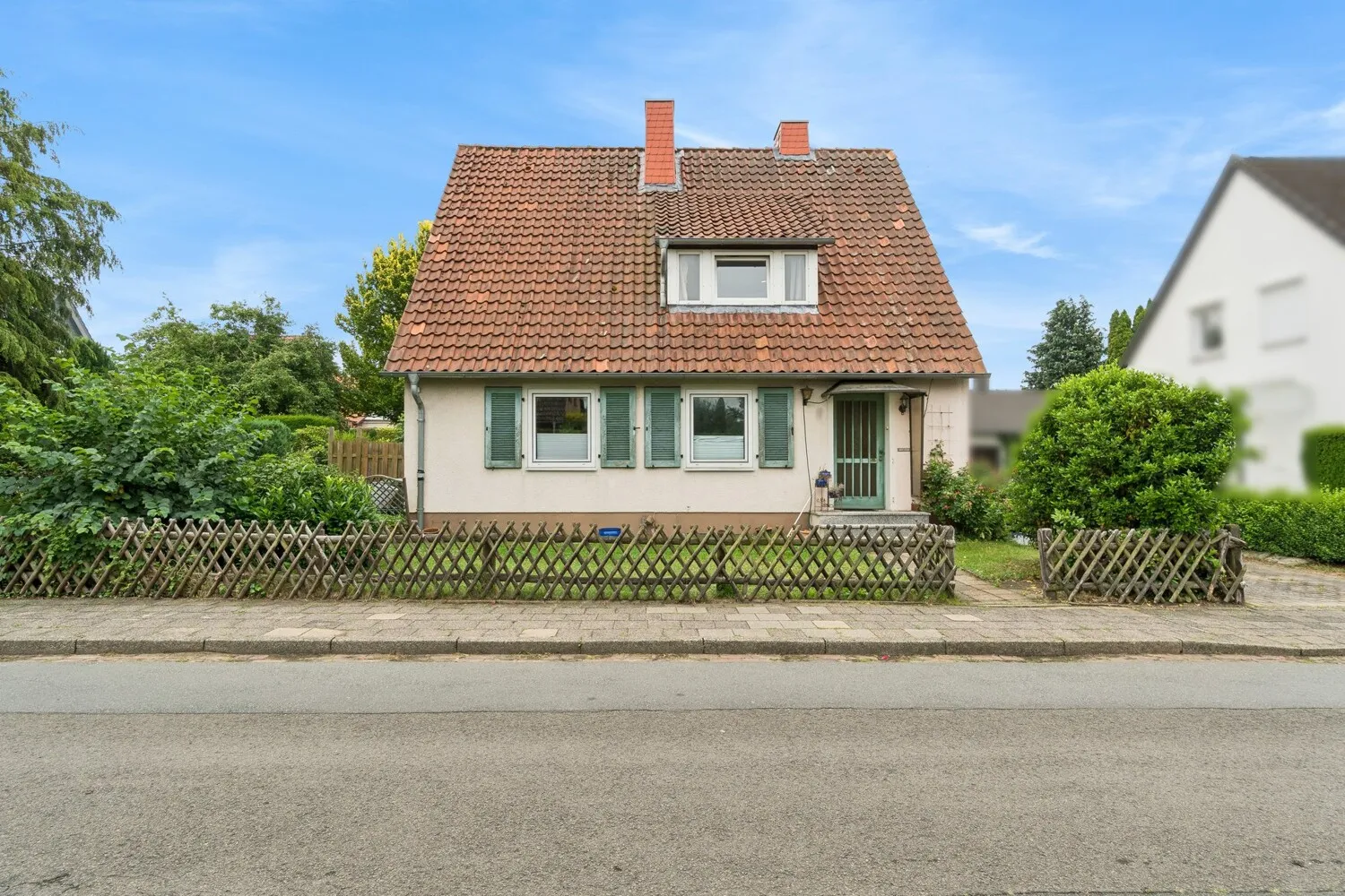 Straßenansicht
