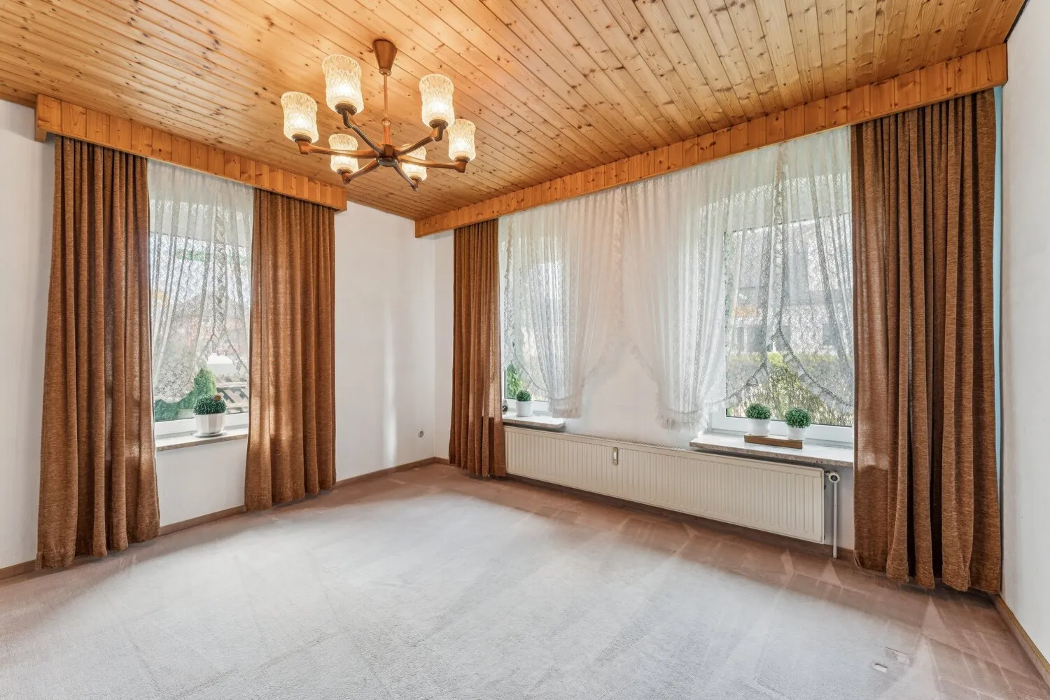 Haus 1 EG Büro