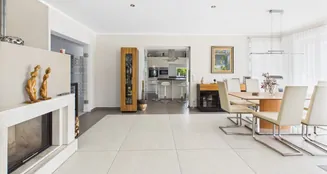 von_poll_real_estate_property_25085058_image_4