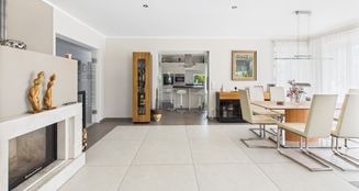 von_poll_real_estate_property_25085058_image_4