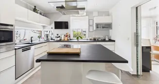 von_poll_real_estate_property_25085058_image_8