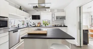 von_poll_real_estate_property_25085058_image_8