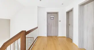 von_poll_real_estate_property_25085058_image_11