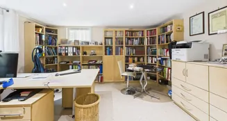 von_poll_real_estate_property_25085058_image_20