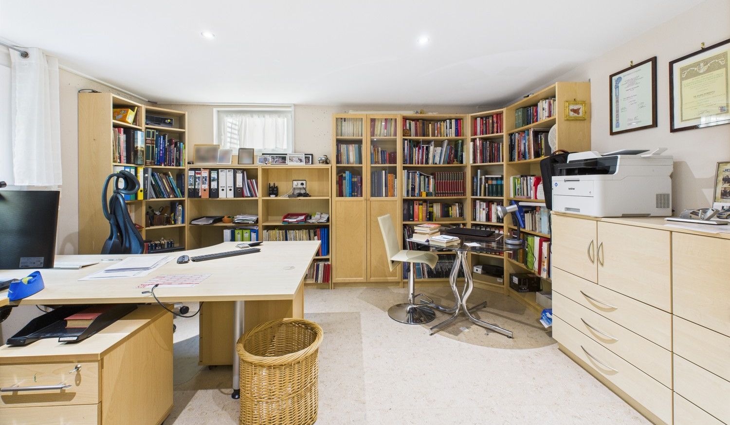 Büro