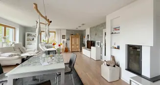 von_poll_real_estate_property_25085045_image_5