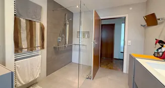 von_poll_real_estate_property_25085045_image_7