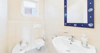 von_poll_real_estate_property_23085028_image_14