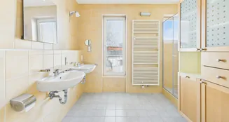 von_poll_real_estate_property_23085028_image_12