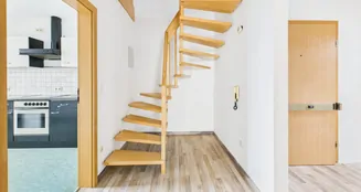 von_poll_real_estate_property_25085060_image_2