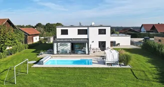 von_poll_real_estate_property_24085079_image_1