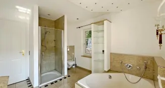 von_poll_real_estate_property_24085071_image_12