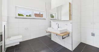 von_poll_real_estate_property_25085075_image_7