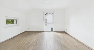 von_poll_real_estate_property_25085078_image_8