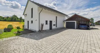 von_poll_real_estate_property_25085078_image_2