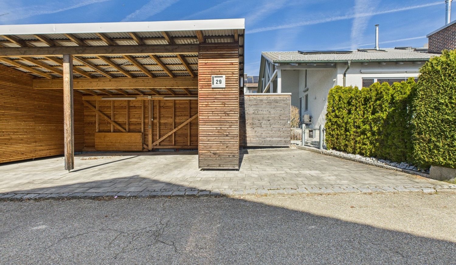 Carport-Eingang