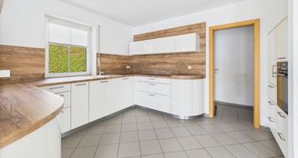 von_poll_real_estate_property_25085048_image_3