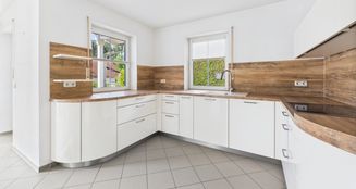 von_poll_real_estate_property_25085048_image_4