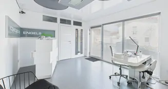 von_poll_real_estate_property_25085037_image_4