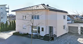 von_poll_real_estate_property_25085037_image_1