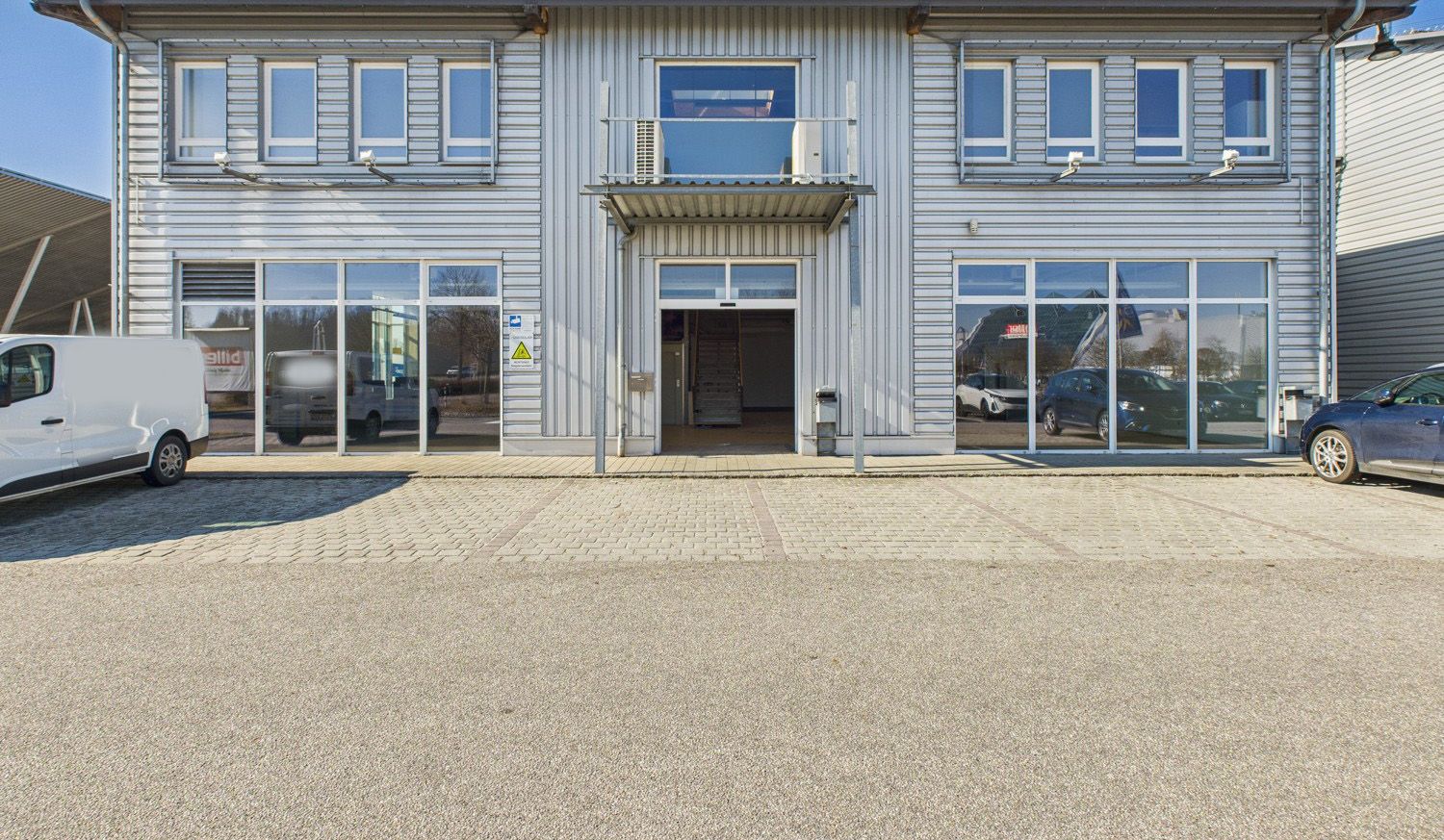 Eingang_bearbeitet