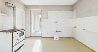 von_poll_real_estate_property_25085034_image_15