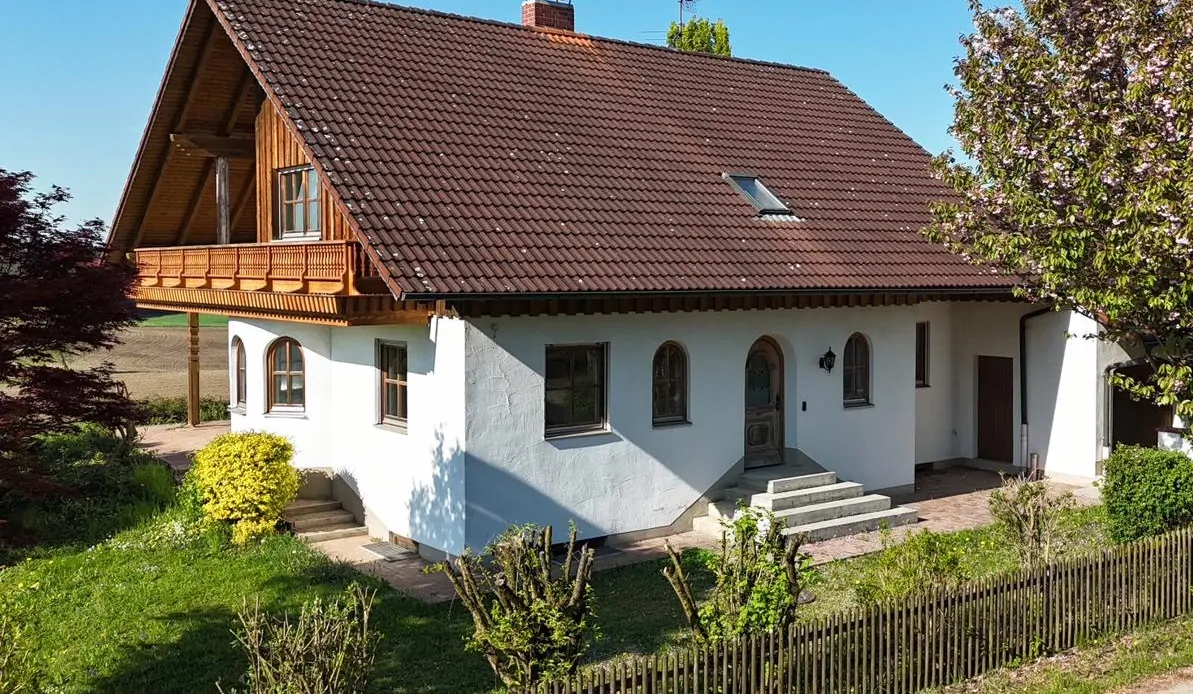 85e0b009-7946-4c00-9bb9-87ee398e6274-2