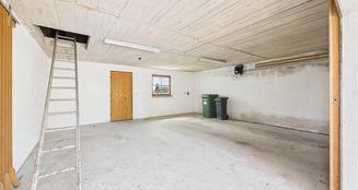 von_poll_real_estate_property_25085044_image_15