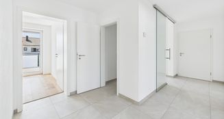 von_poll_real_estate_property_25085050_image_3