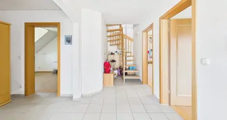 von_poll_real_estate_property_25085089_image_11